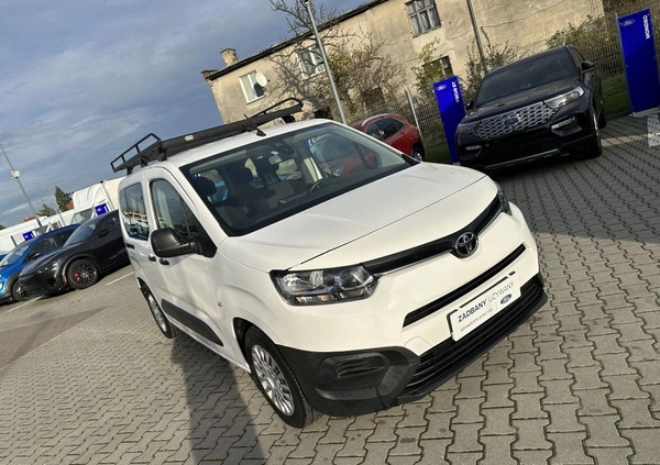 Toyota Proace City Verso cena 70900 przebieg: 104900, rok produkcji 2020 z Opole małe 121